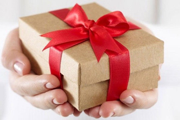 Quà tặng cho công nhân viên – Nơi cung cấp quà tết cho nhân viên?